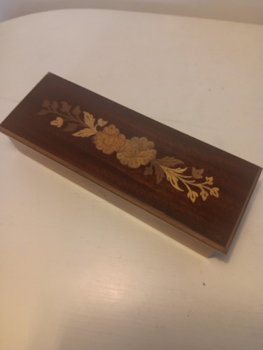 Vintage italian inlaid wooden - vintage,