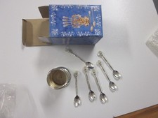 tea spoon holder with 6 spoons