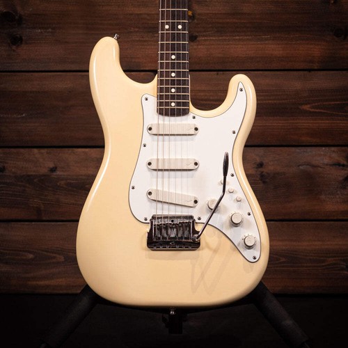 1983 fender stratocaster elite - fender,