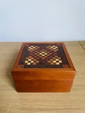 Al Ladd 5 x 5/Amish quilt traditional box, Immaculate condition 