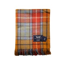 New bnwt scottish throw large - scottish,