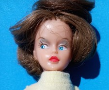 Vintage 1960s Tressy Palitoy with Extended Hair In Original Pale Lemon Dress