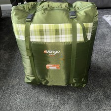 Avango Aurora Double Sleeping Bag Tog 10 fully zips open matching pillowcases 