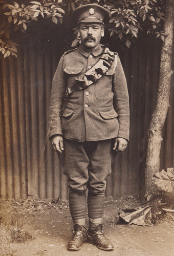 Ww1 british soldier - ww1, rppc