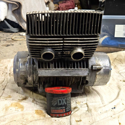 Suzuki gt250 complete engine - suzuki,