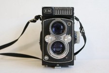 Yashica-Mat EM Vintage Medium