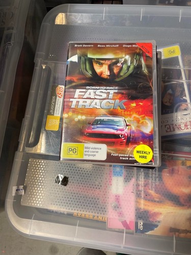 Born race fast track - race, very