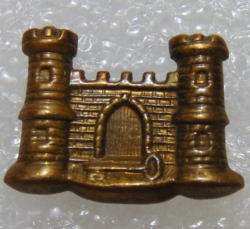 Suffolk regiment brass - regiment,