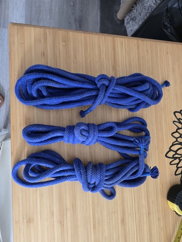 Blue cotton fibers - blue,