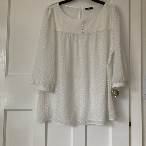 Ladies ivory top size 14 - ivory,