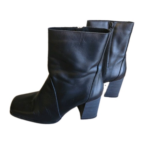 Office london black leather - office,