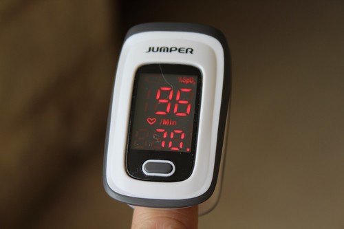 Jumper medical led fingertip - jumper,