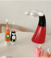 Mickey's Hand Automatic Soap