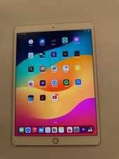 Apple iPad Pro 1st Gen. 64GB, Wi-Fi, 10.5 in - Rose Gold