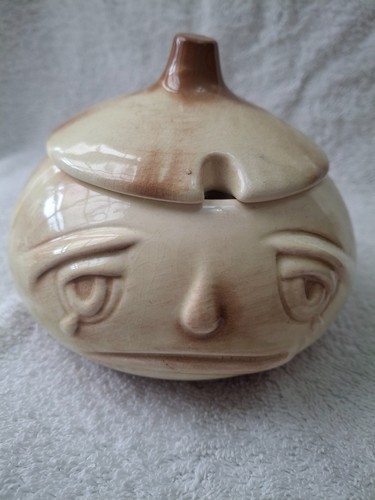 Sylvac 516 crying - sylvac, onion