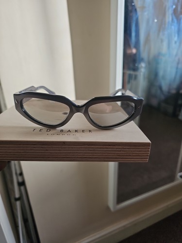 Vivan westwood sunglasses - vivan,