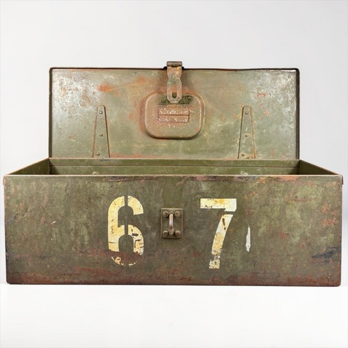 Vintage wwii army willy - army,