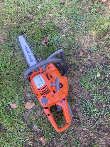 Husqvarna 236 two stroke - 14”,