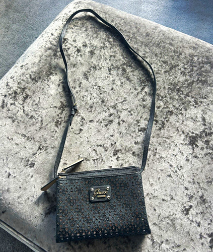 Guess black logo faux leather - logo,