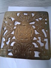 Vintage Royal Crest Brass Trivet Pot Stand