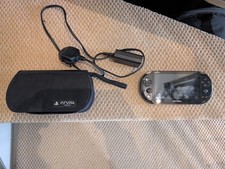 PS Vita PCH2003 8GB with