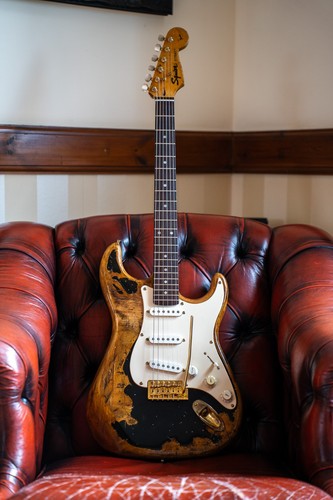 1995 squier stratocaster - squier,