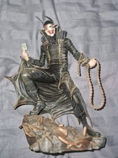 DC COMICS DIAMOND GALLERY THE