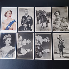 8 x vintage postcards of The Royal family.C.1950's