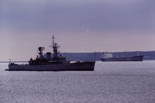 F802 Shipping Ship Boat 35mm