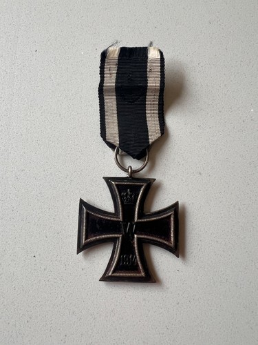 Genuine ww1 iron cross - genuine, second