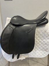 Huntsman Working Hunter Saddle, Black, Wide, 17.5Inch