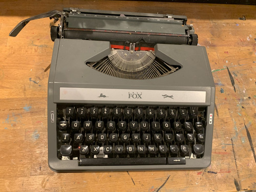 Grey fox whsmith - fox, typewriter