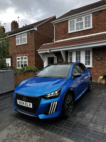 Peugeot 208 reg - peugeot, |