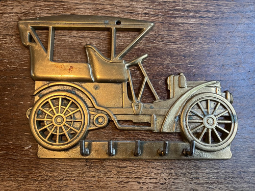 Vintage brass key holder - brass,