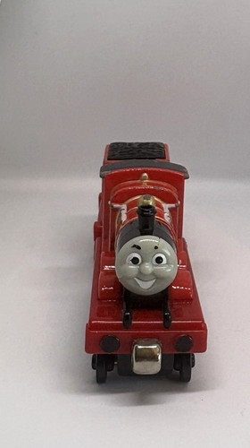 Thomas the tank engine train - thomas,