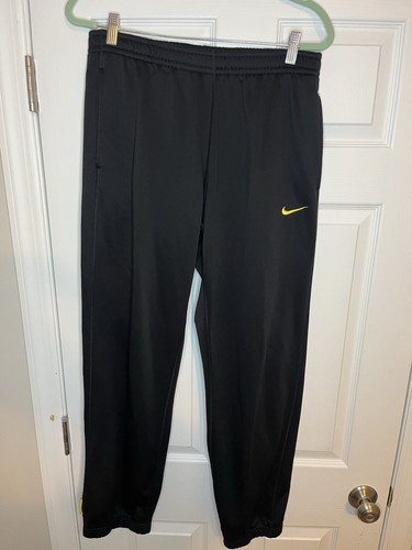 Used nike livestrong - used, therma