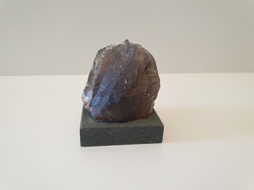 Smoky black quartz - /, 198g