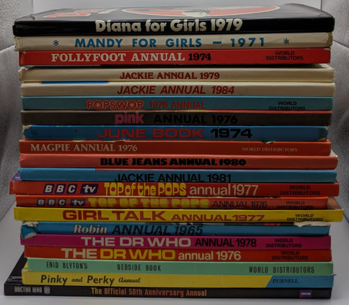 Vintage annuals 1970s blue - annuals,