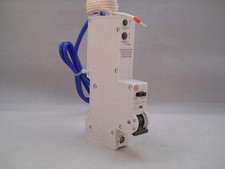 Wylex RCBO 32 Amp 30mA Type B 32A PSBS Range B32 PSBS32-B/1