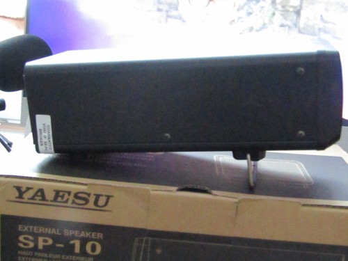 Yaesu external speaker - 10,