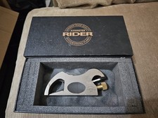 "Axminster Rider No. 90 Bull