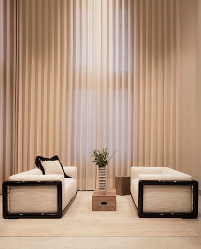Cassina cornaro seater sofa - cornaro,
