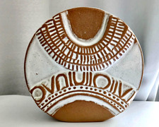 VINTAGE LOUIS HUDSON EARTHENWARE WHEEL SHAPE 1970S SLAB VASE 14.5CM MCM Retro