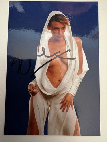 Signed photo kylie minogue - photo,
