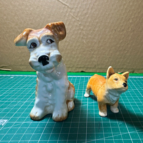 Sylvac pair ceramic dog - pair,