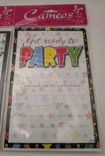 Party invitations an - x,