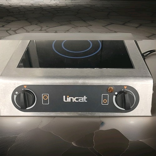 Plug induction hob lincat - plug, hob.