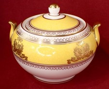 WEDGWOOD COLUMBIA POWDER YELLOW SUCRIER / LIDDED SUGAR BOWL THOMAS GOODE RARE