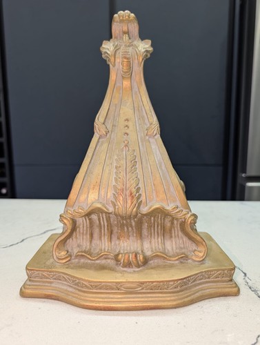Vintage gold ornate - vintage, corbel