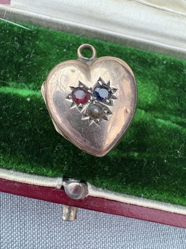 Antique puffy heart - puffy, gold